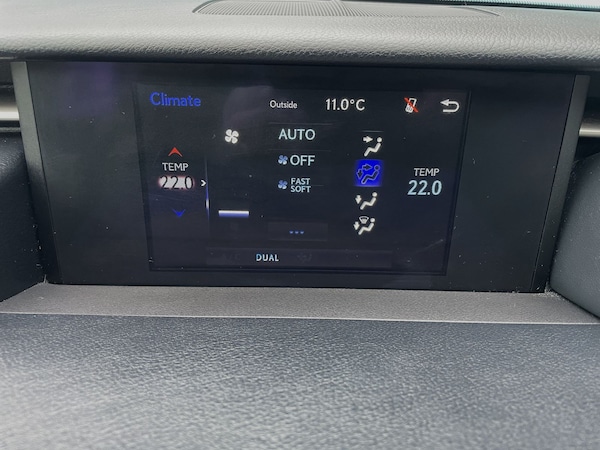 Used Lexus IS 2016 for sale - 76297387: Photo 41
