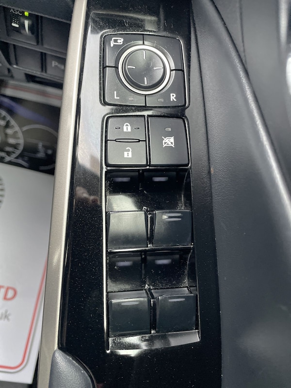 Used Lexus IS 2016 for sale - 76297387: Photo 46