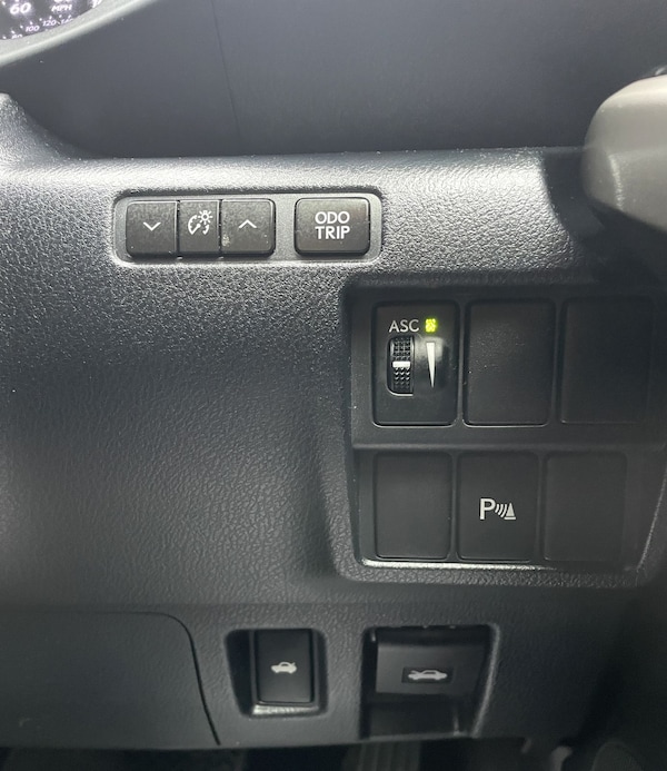 Used Lexus IS 2016 for sale - 76297387: Photo 47