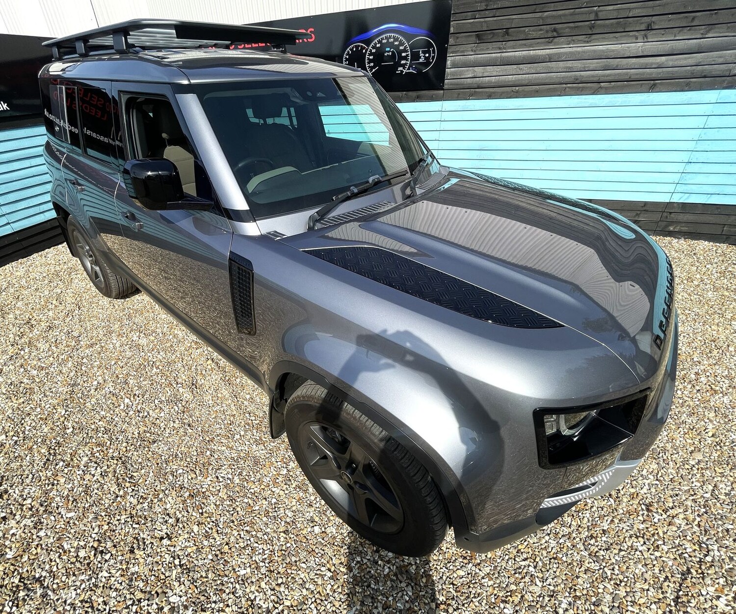 Used Land Rover Defender 110 2023 for sale - 77538735: Photo 12