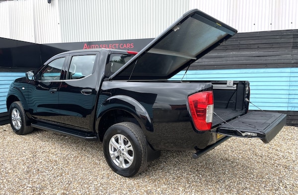 Used Nissan Navara 2021 for sale - 74669747: Photo 24