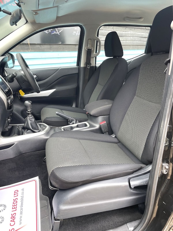 Used Nissan Navara 2021 for sale - 74669747: Photo 8