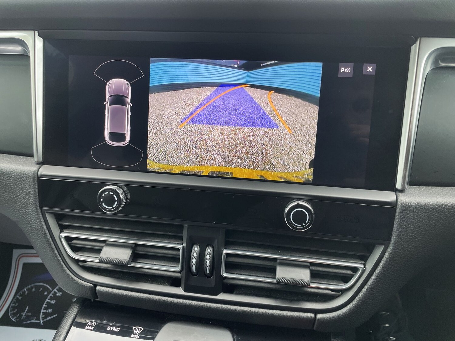 Used Porsche Macan 2022 for sale - 77538719: Photo 31