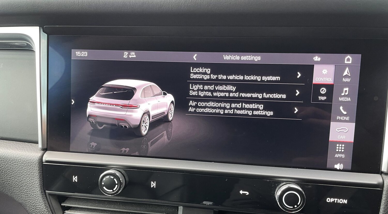 Used Porsche Macan 2022 for sale - 77538719: Photo 43