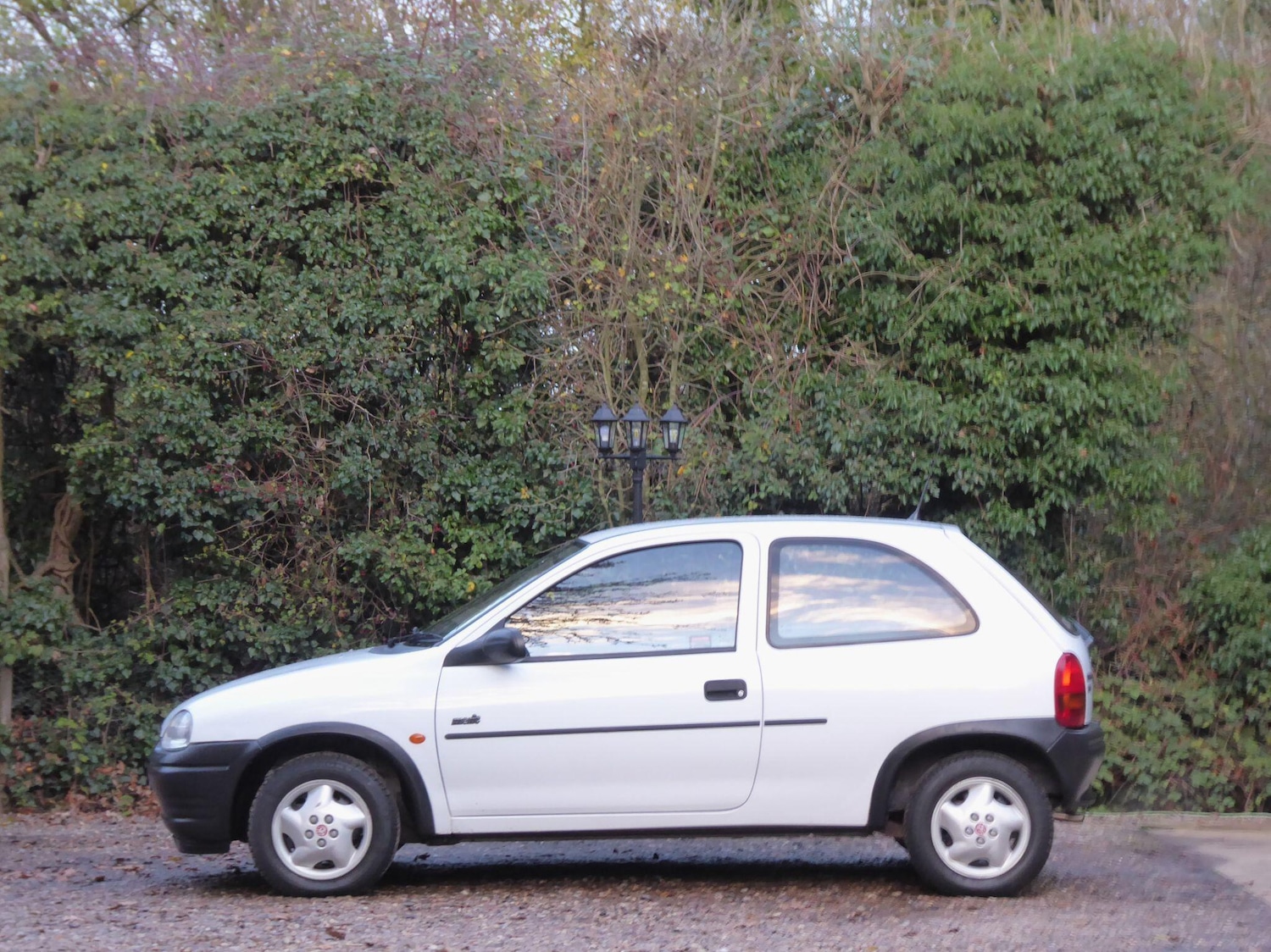 Used Vauxhall Corsa 1995 for sale - 77255557: Photo 5