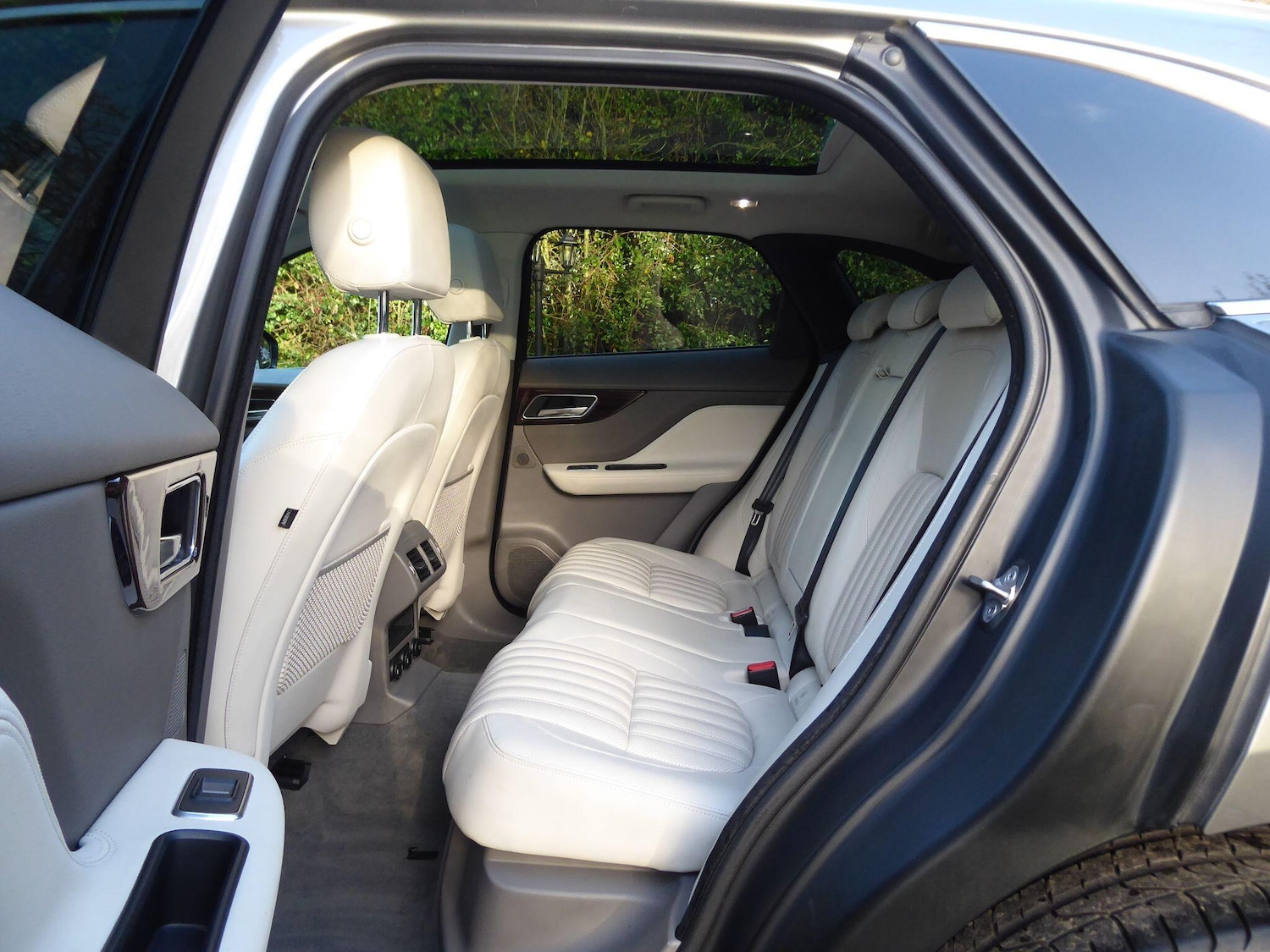 Used Jaguar F-Pace for sale - 77326205: Photo 13