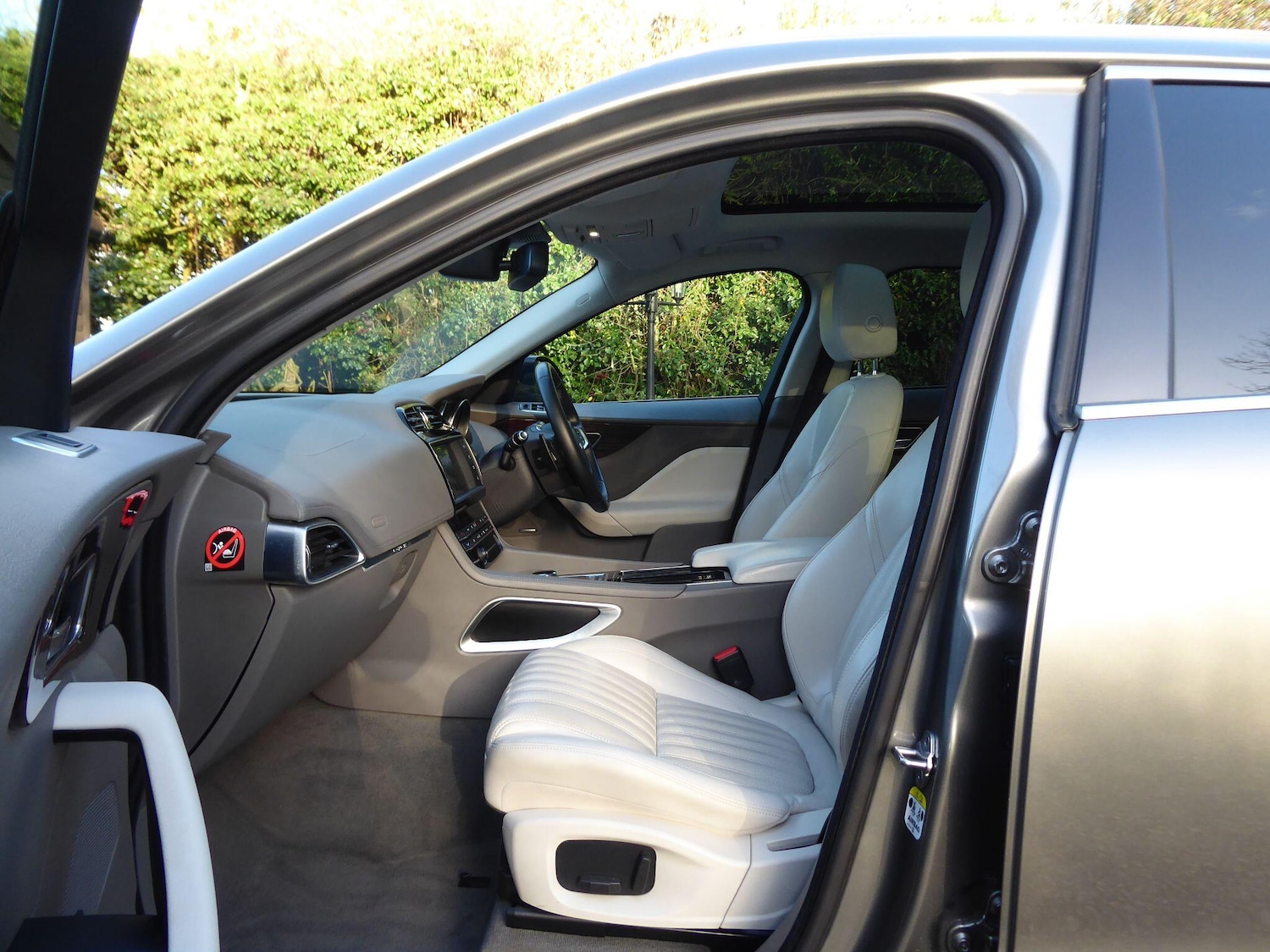 Used Jaguar F-Pace for sale - 77326205: Photo 15