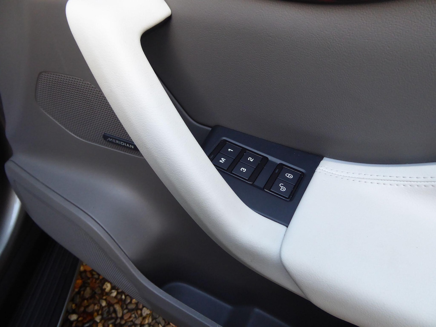 Used Jaguar F-Pace for sale - 77326205: Photo 26