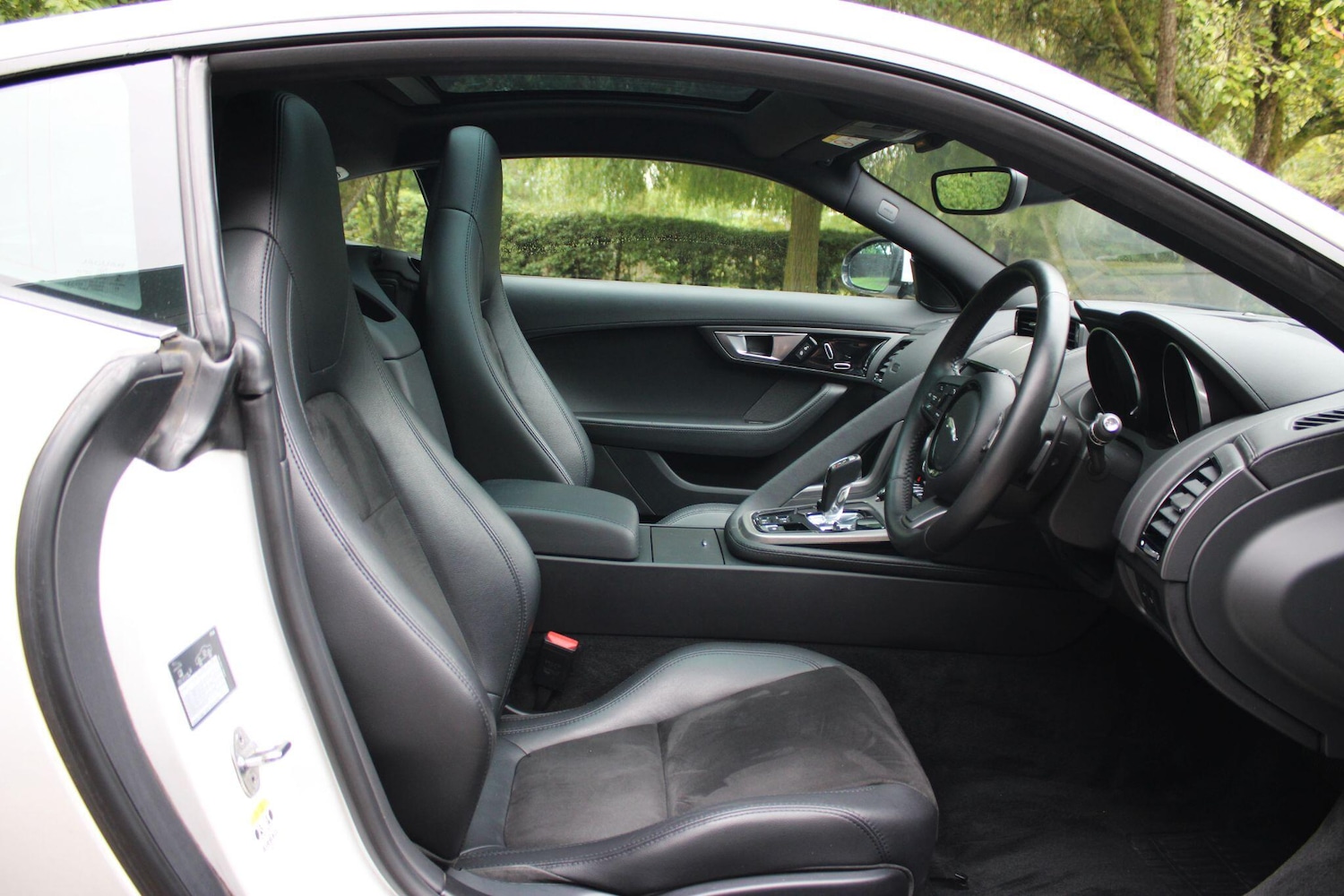 Used Jaguar F-Type for sale - 77254036: Photo 7