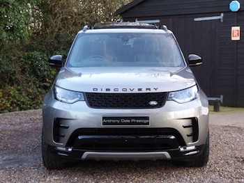 Used Land Rover Discovery 2020 for sale - 77326219: Photo