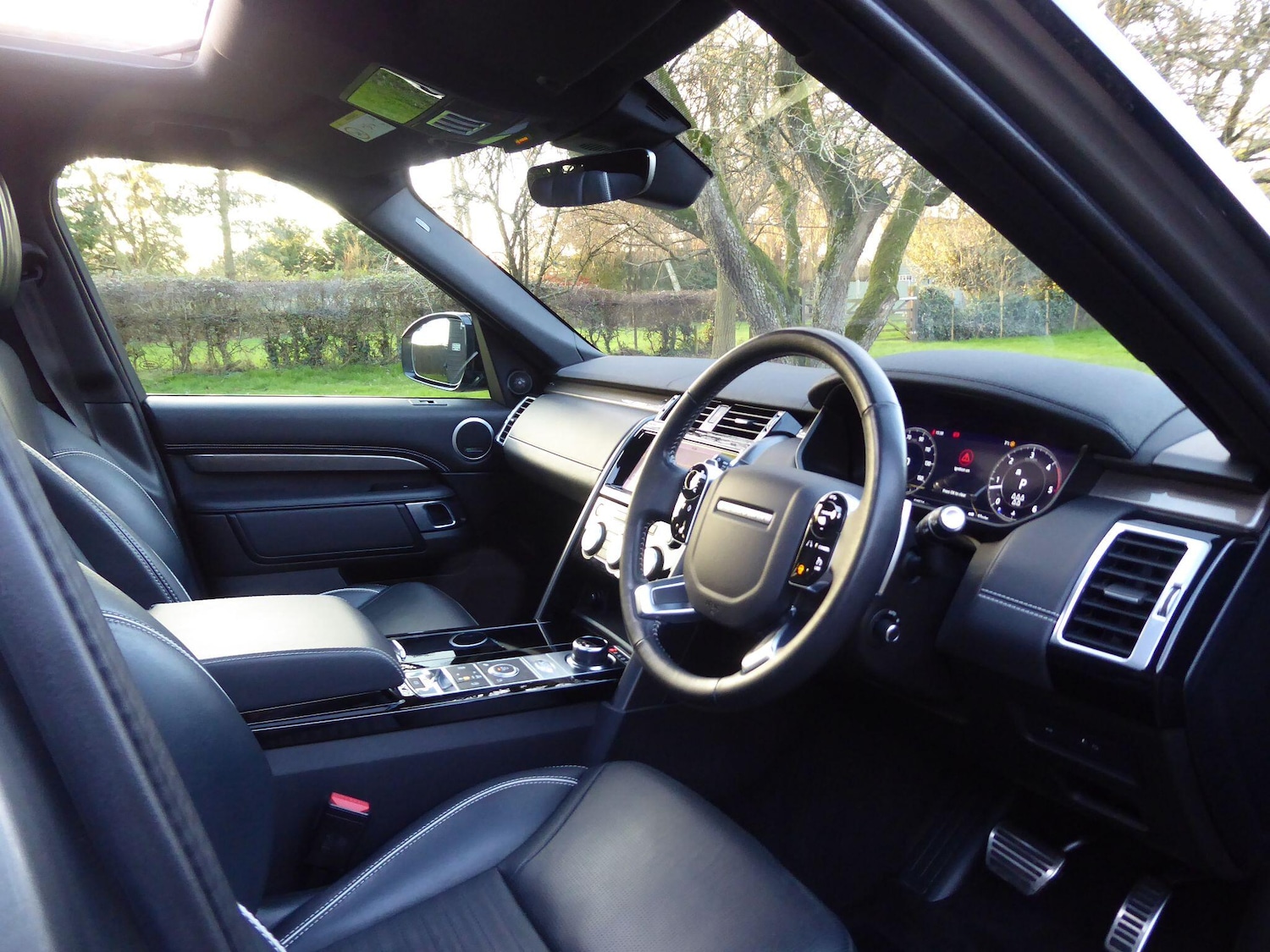 Used Land Rover Discovery 2020 for sale - 77326219: Photo 6