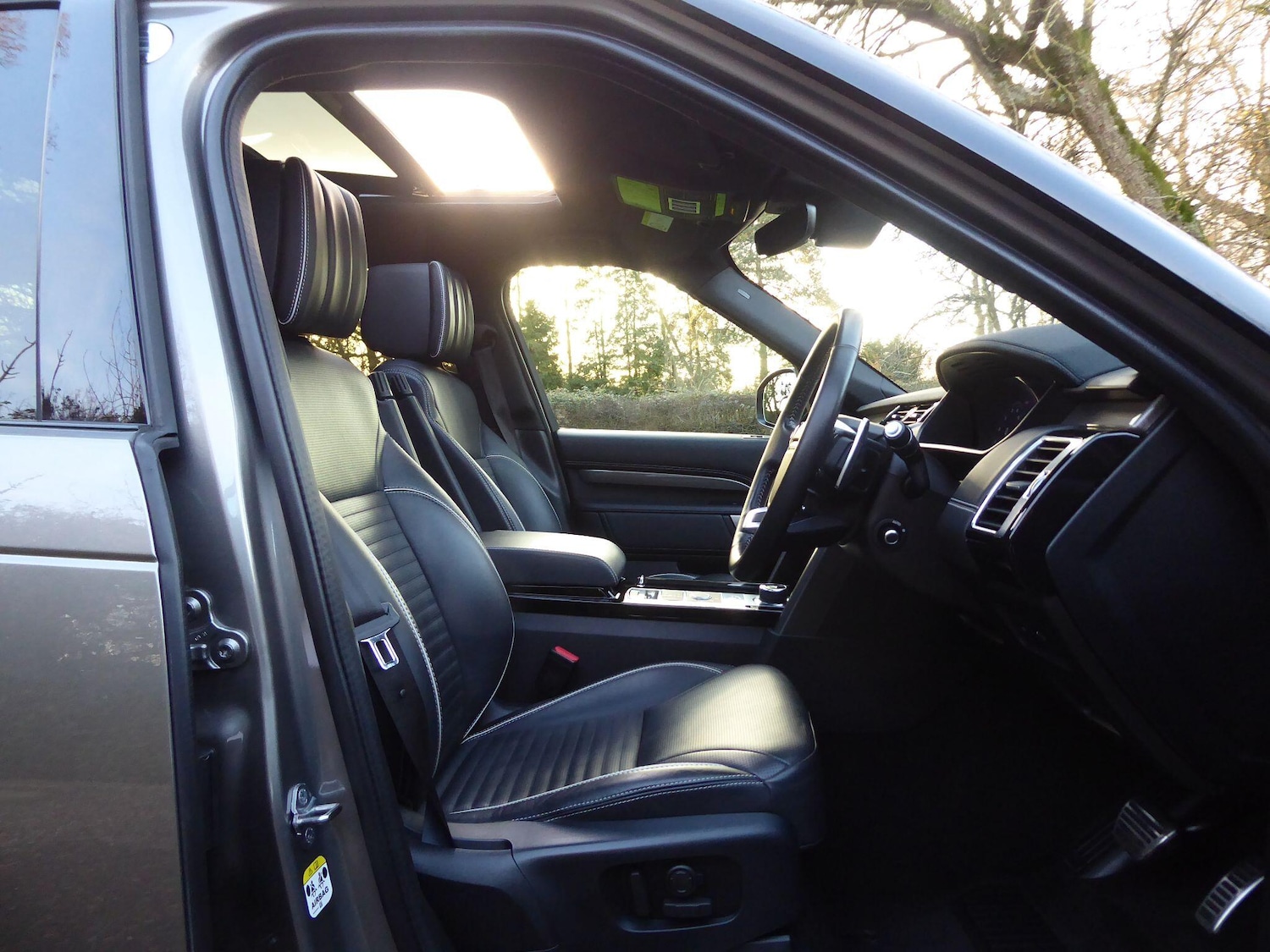 Used Land Rover Discovery 2020 for sale - 77326219: Photo 7