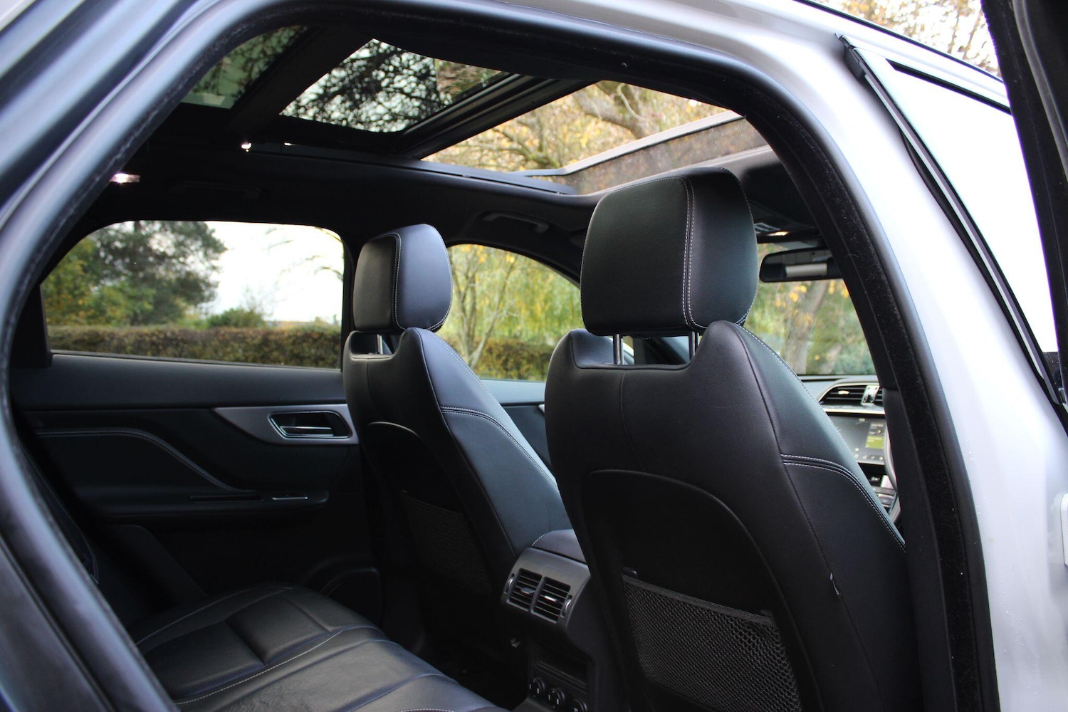 Used Jaguar F-Pace 2018 for sale - 77255500: Photo 11