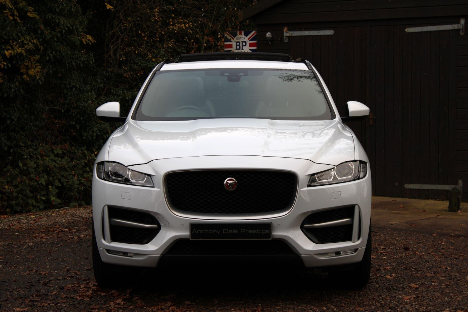 Used Jaguar F-Pace 2018 for sale - 77255500: Photo 4