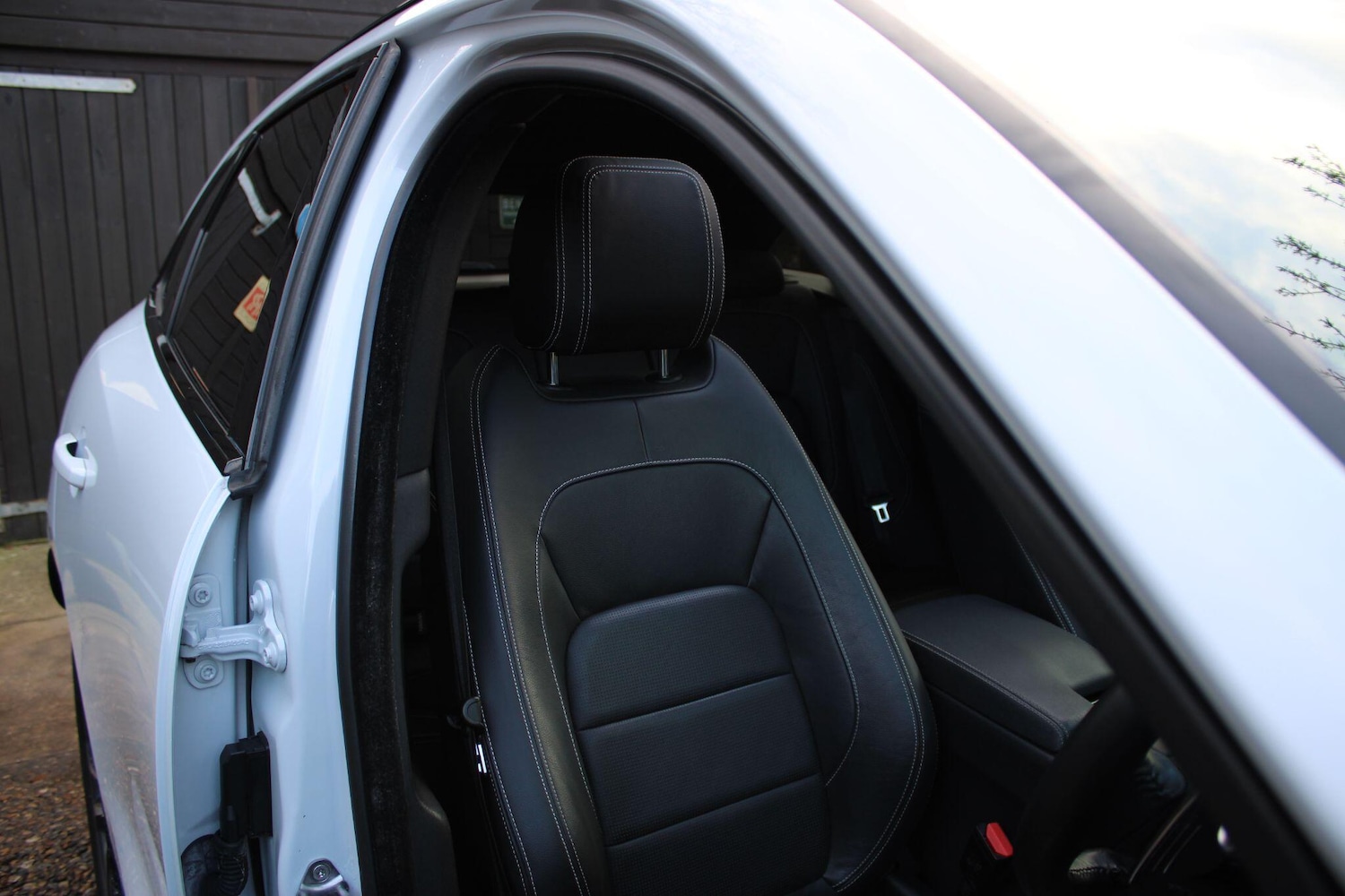 Used Jaguar F-Pace 2018 for sale - 77255500: Photo 8