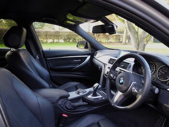 Used BMW 3 Series 2018 for sale - 77253843: Photo