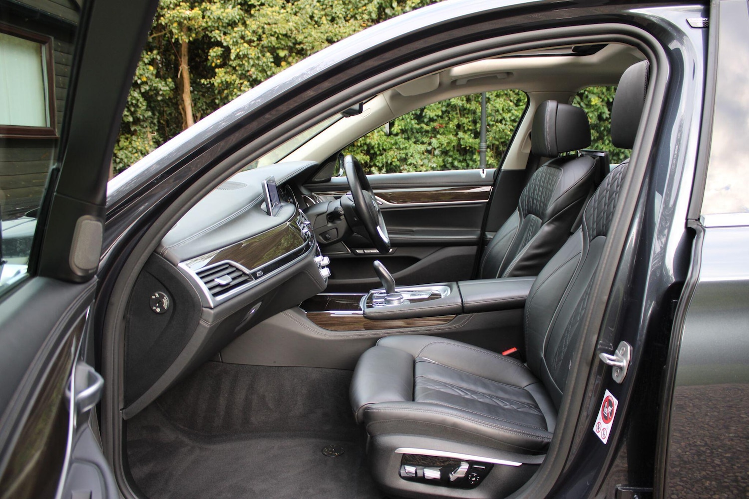 Used BMW 7 Series 2016 for sale - 77255548: Photo 17