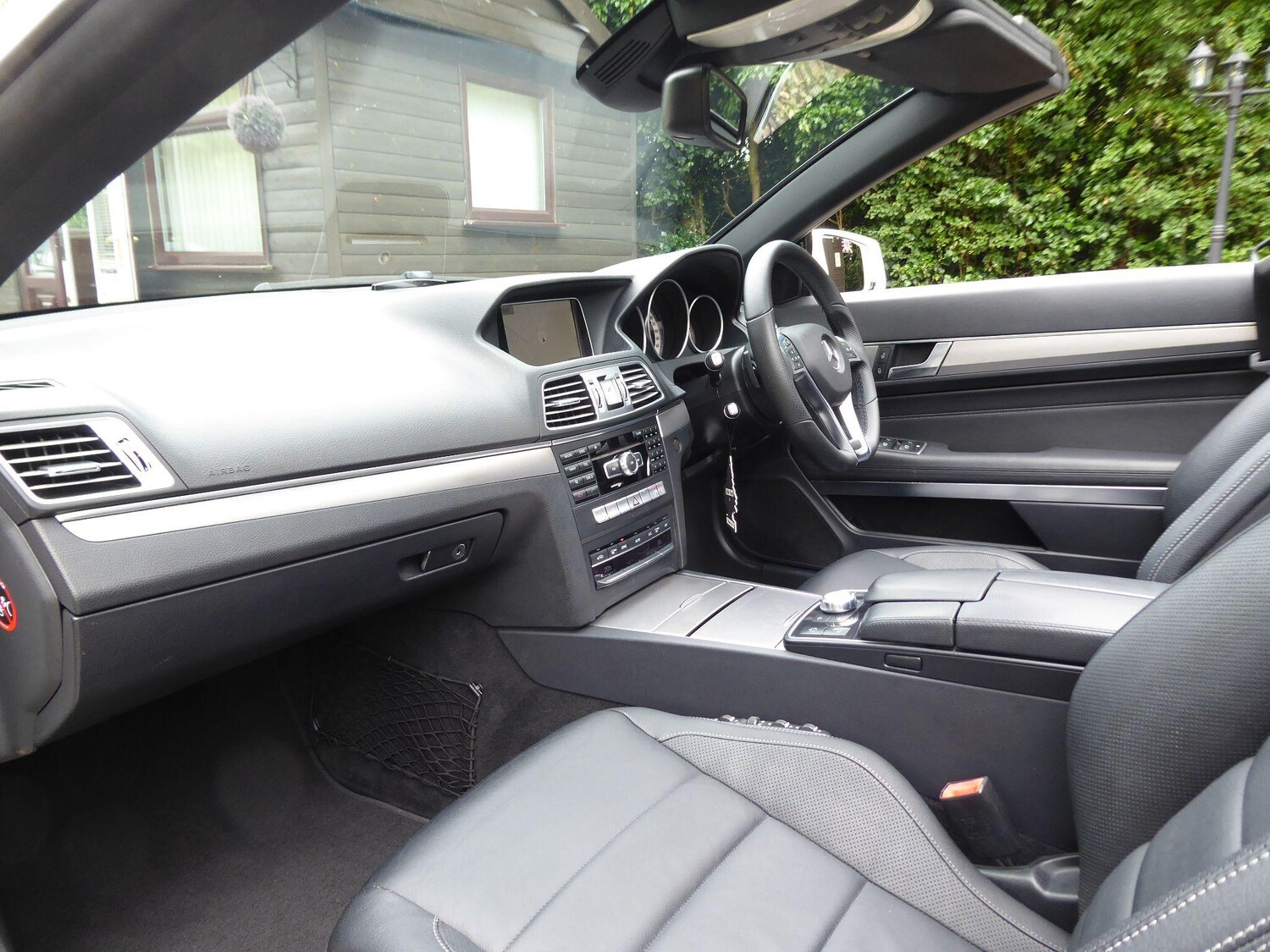 Used Mercedes-Benz E Class 2015 for sale - 77359993: Photo 10