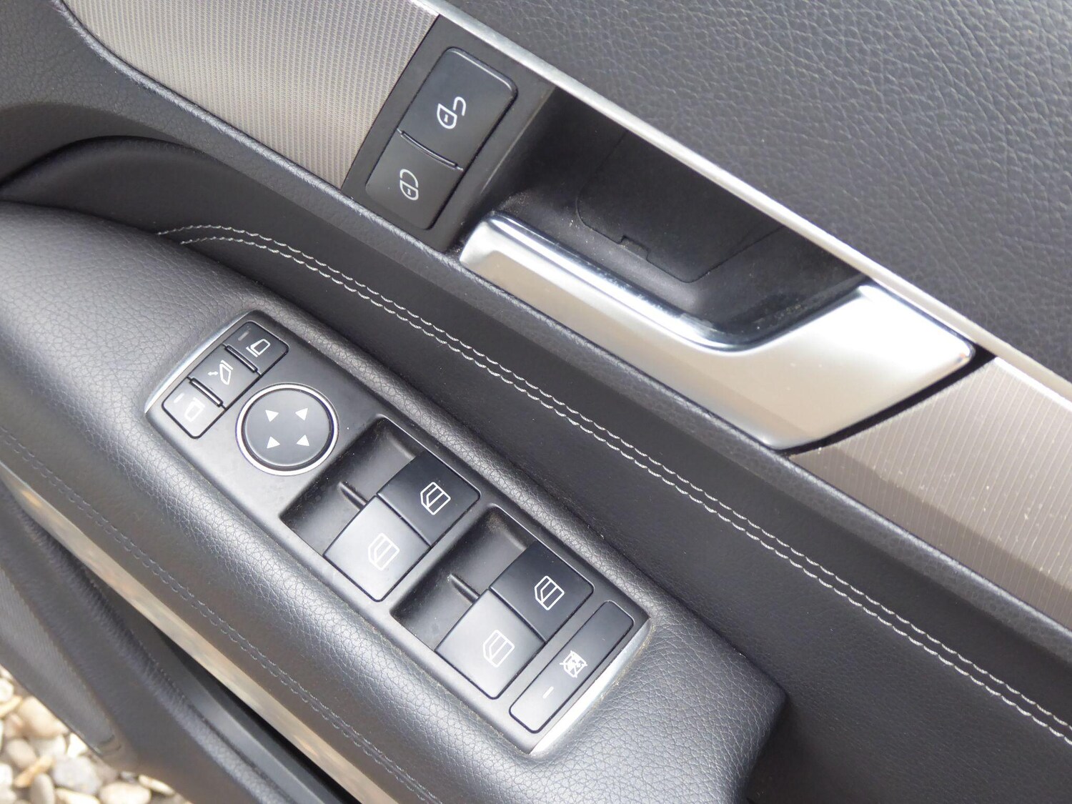 Used Mercedes-Benz E Class 2015 for sale - 77359993: Photo 18