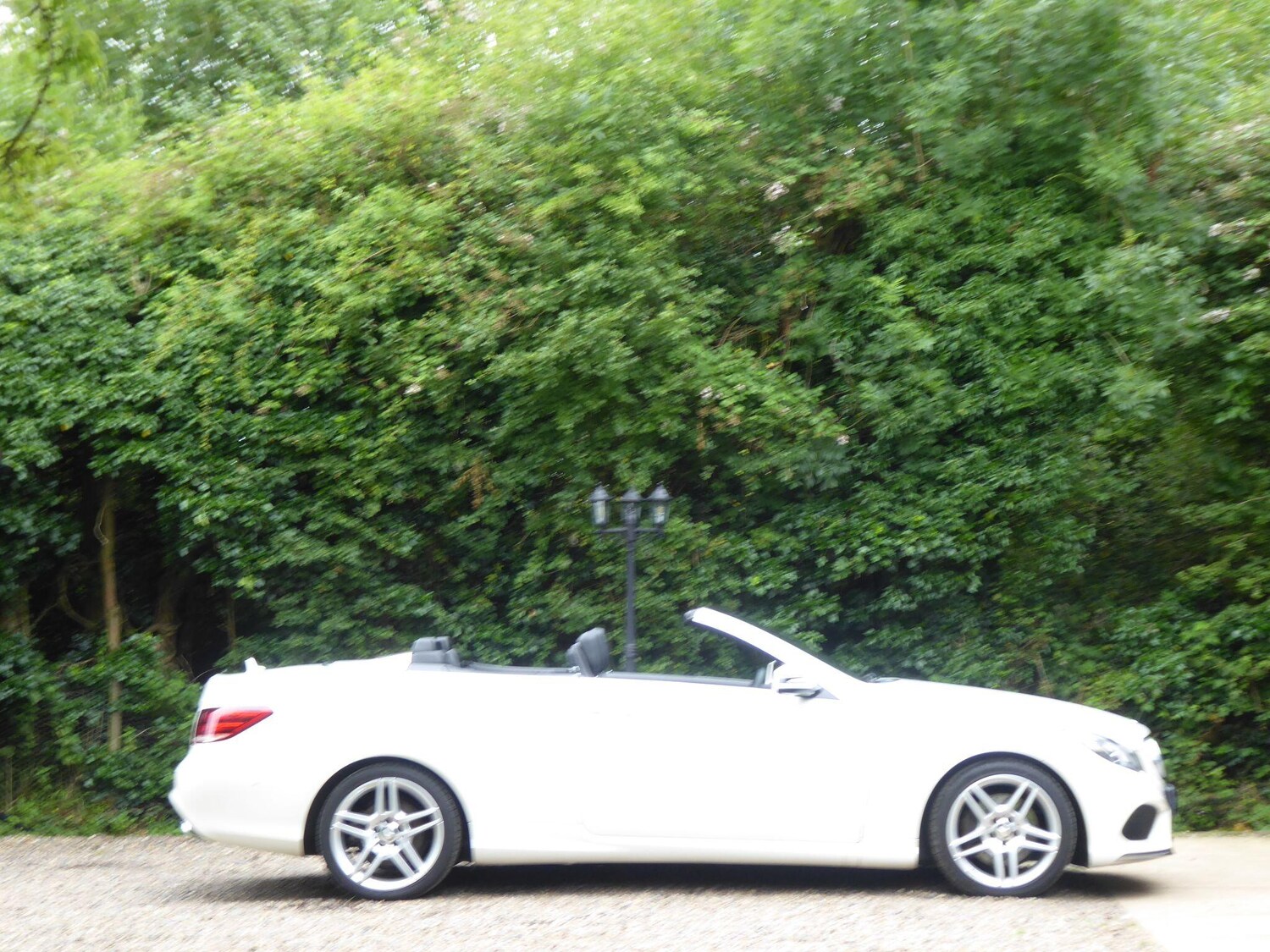 Used Mercedes-Benz E Class 2015 for sale - 77359993: Photo 31