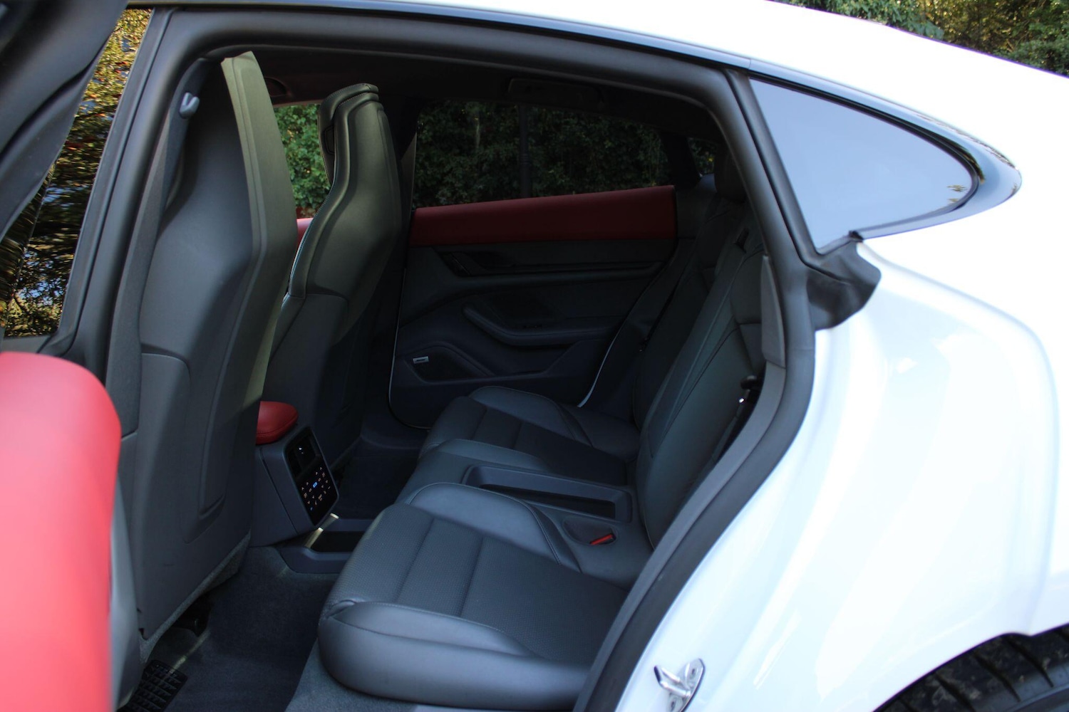 Used Porsche Taycan for sale - 77254039: Photo 15