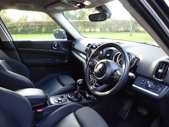 Used MINI Countryman 2018 for sale - 77360003: Photo