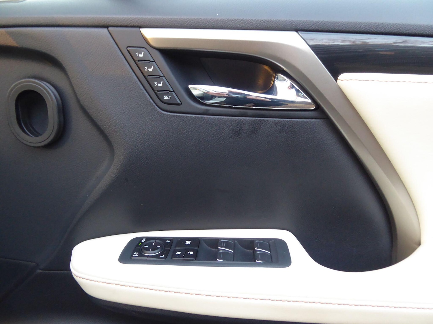 Used Lexus RX 2020 for sale - 77255544: Photo 31