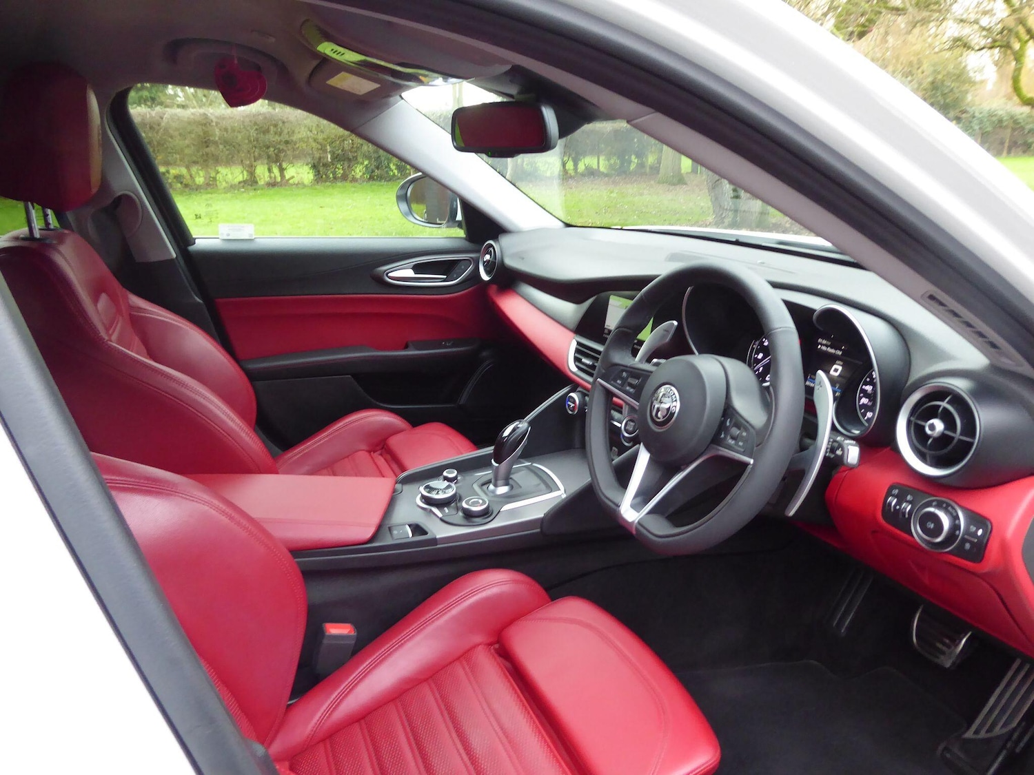 Used Alfa Romeo Giulia 2018 for sale - 77255523: Photo 2