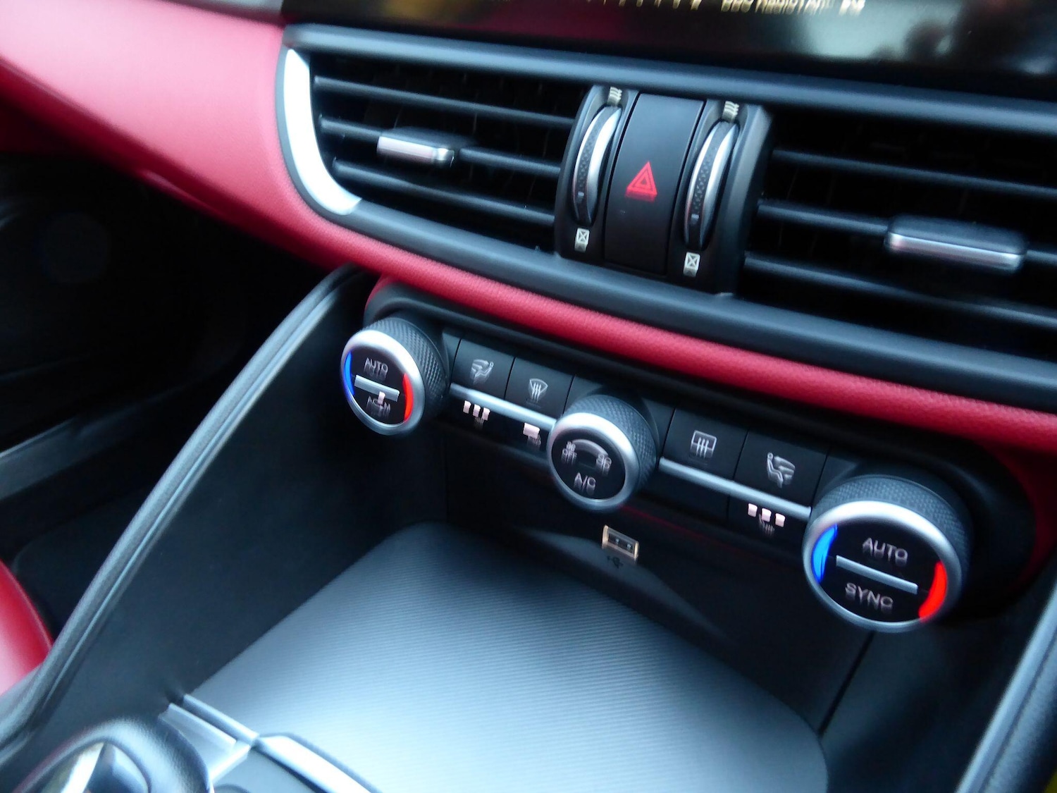 Used Alfa Romeo Giulia 2018 for sale - 77255523: Photo 23