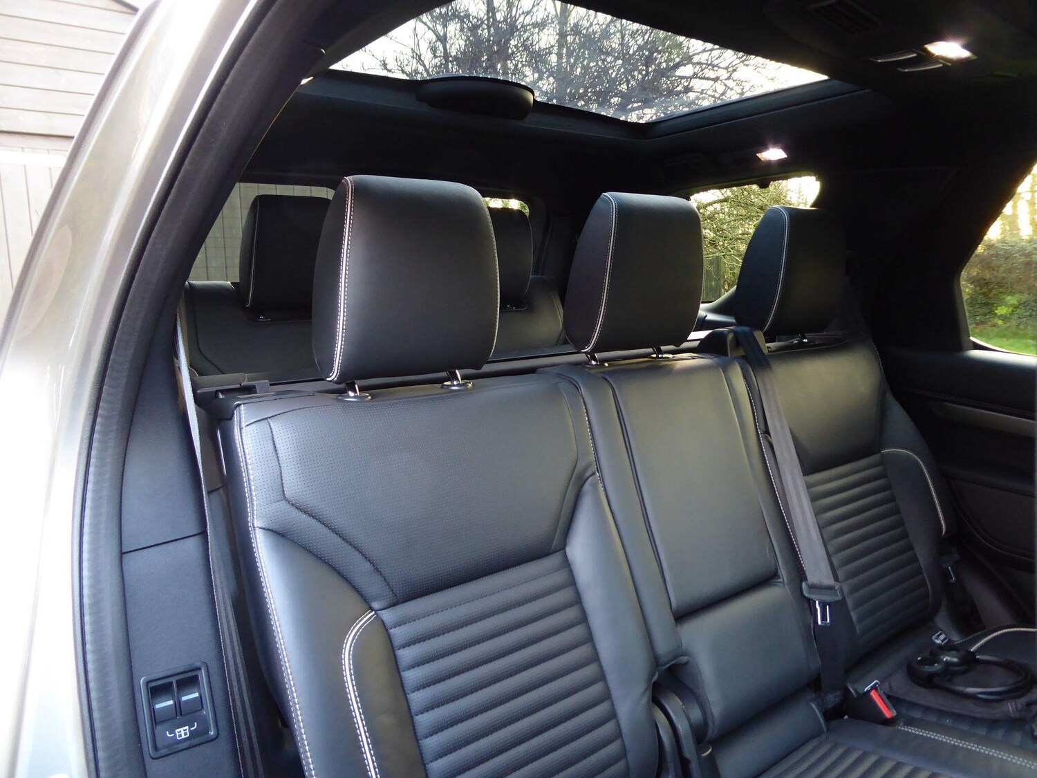 Used Land Rover Discovery 2020 for sale - 77359999: Photo 10