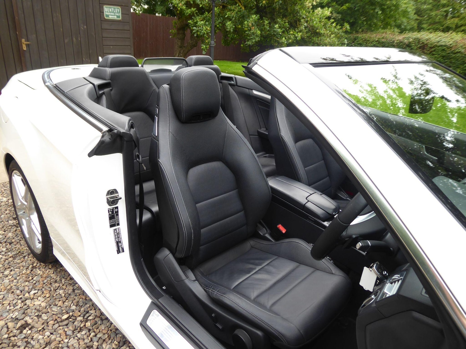 Used Mercedes-Benz E Class 2015 for sale - 77326215: Photo 2