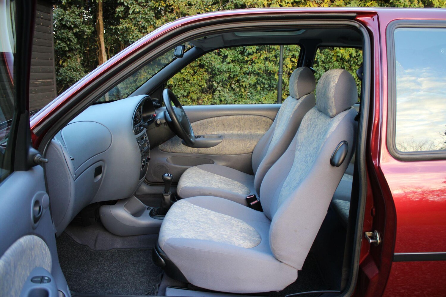 Used Ford Fiesta 1997 for sale - 77360010: Photo 12