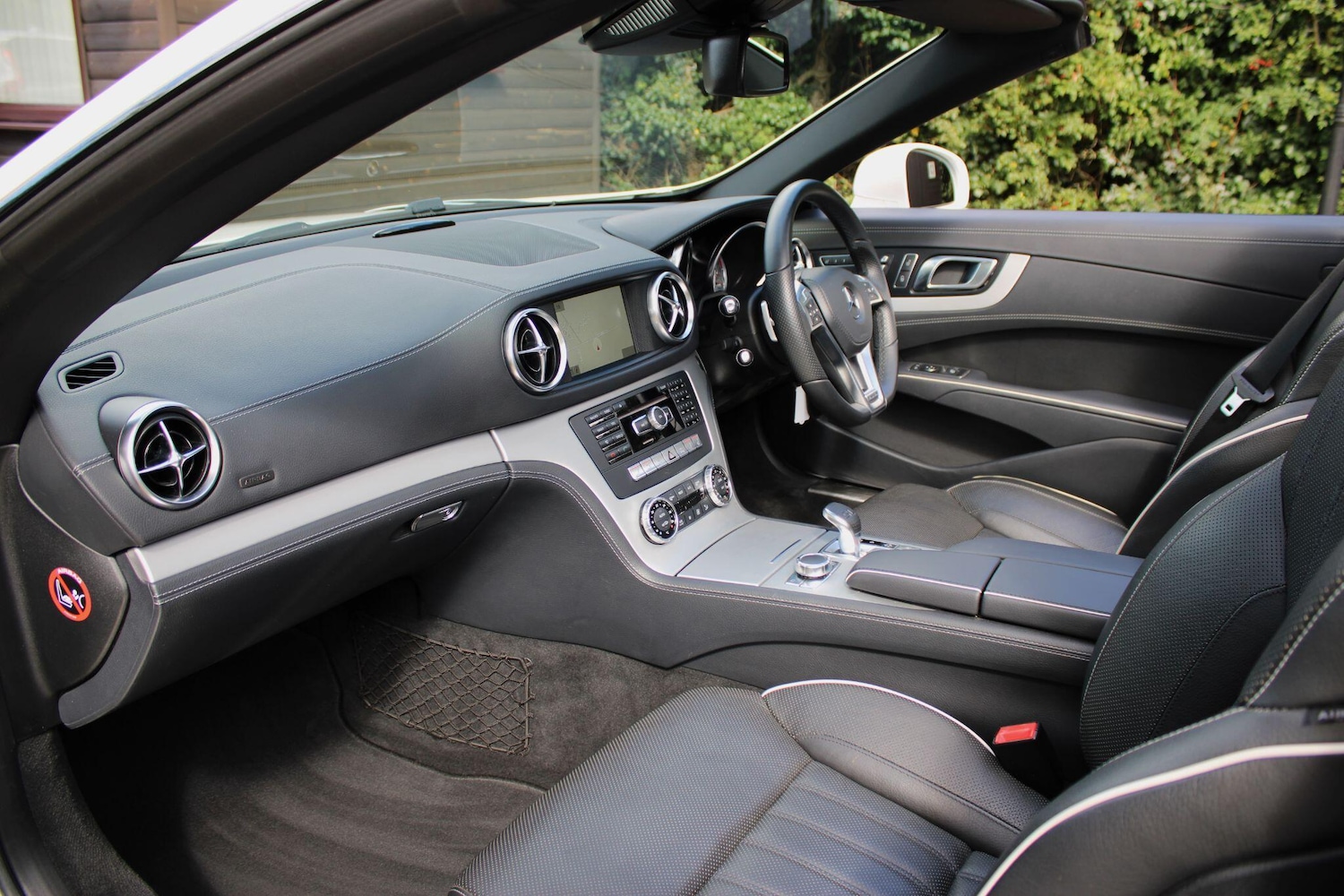 Used Mercedes-Benz SL for sale - 77326200: Photo 11