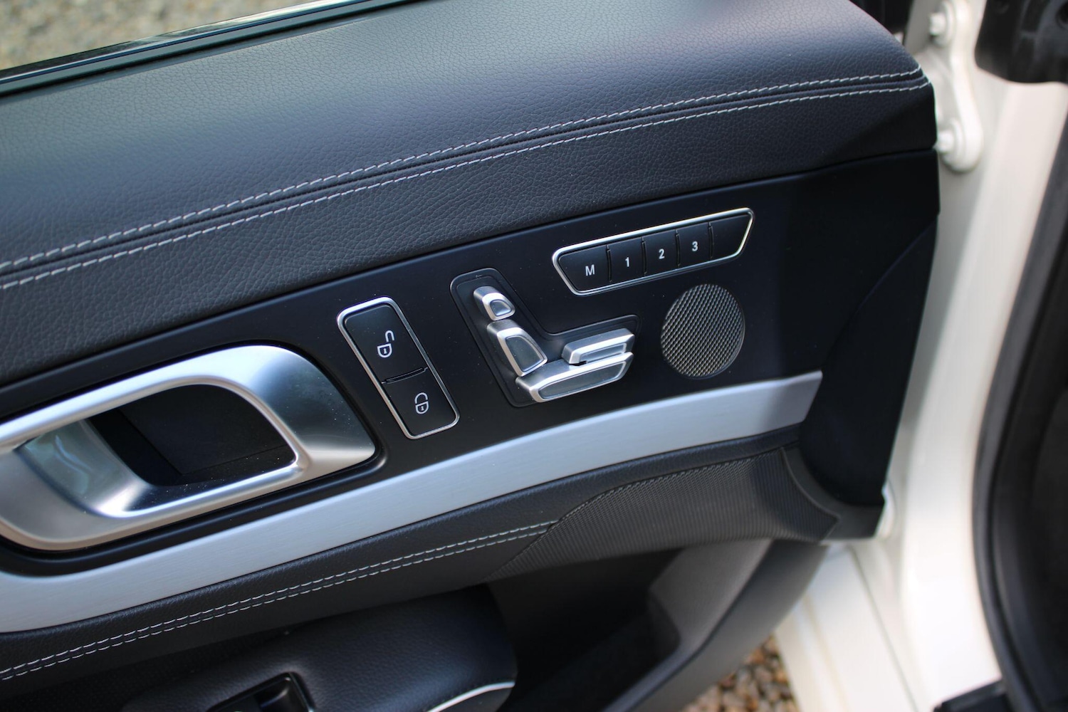 Used Mercedes-Benz SL for sale - 77326200: Photo 16