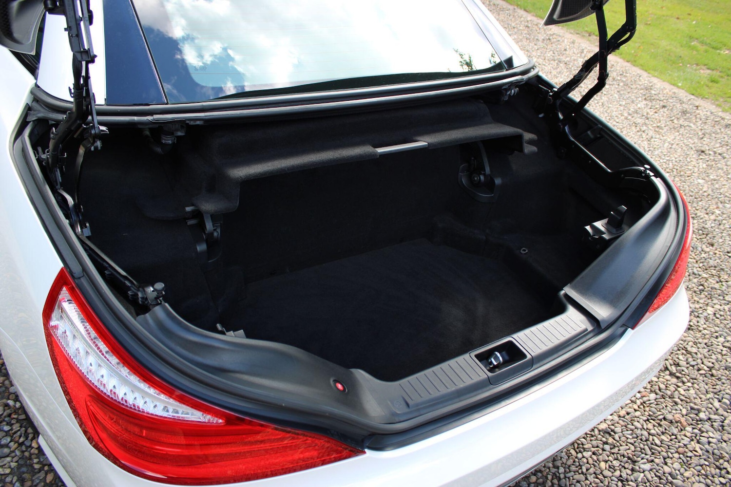 Used Mercedes-Benz SL for sale - 77326200: Photo 25