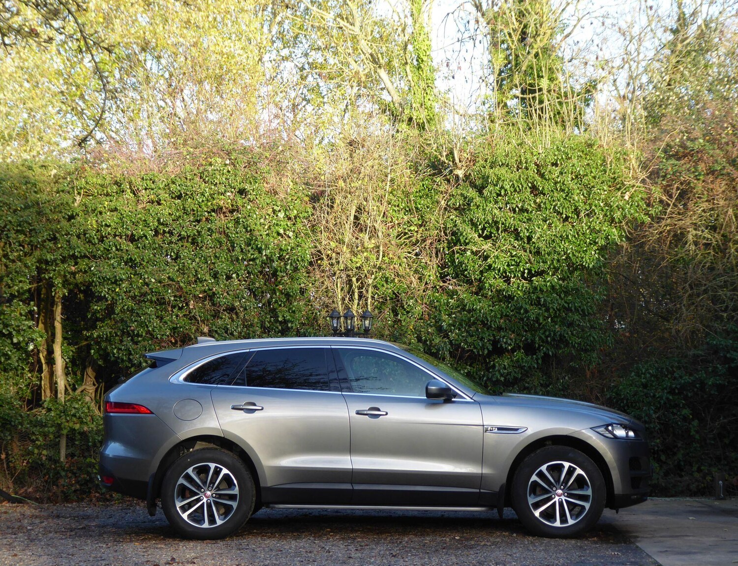 Used Jaguar F-Pace 2018 for sale - 77255562: Photo 32