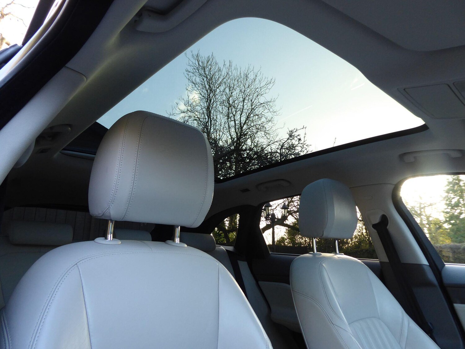 Used Jaguar F-Pace 2018 for sale - 77359995: Photo 8