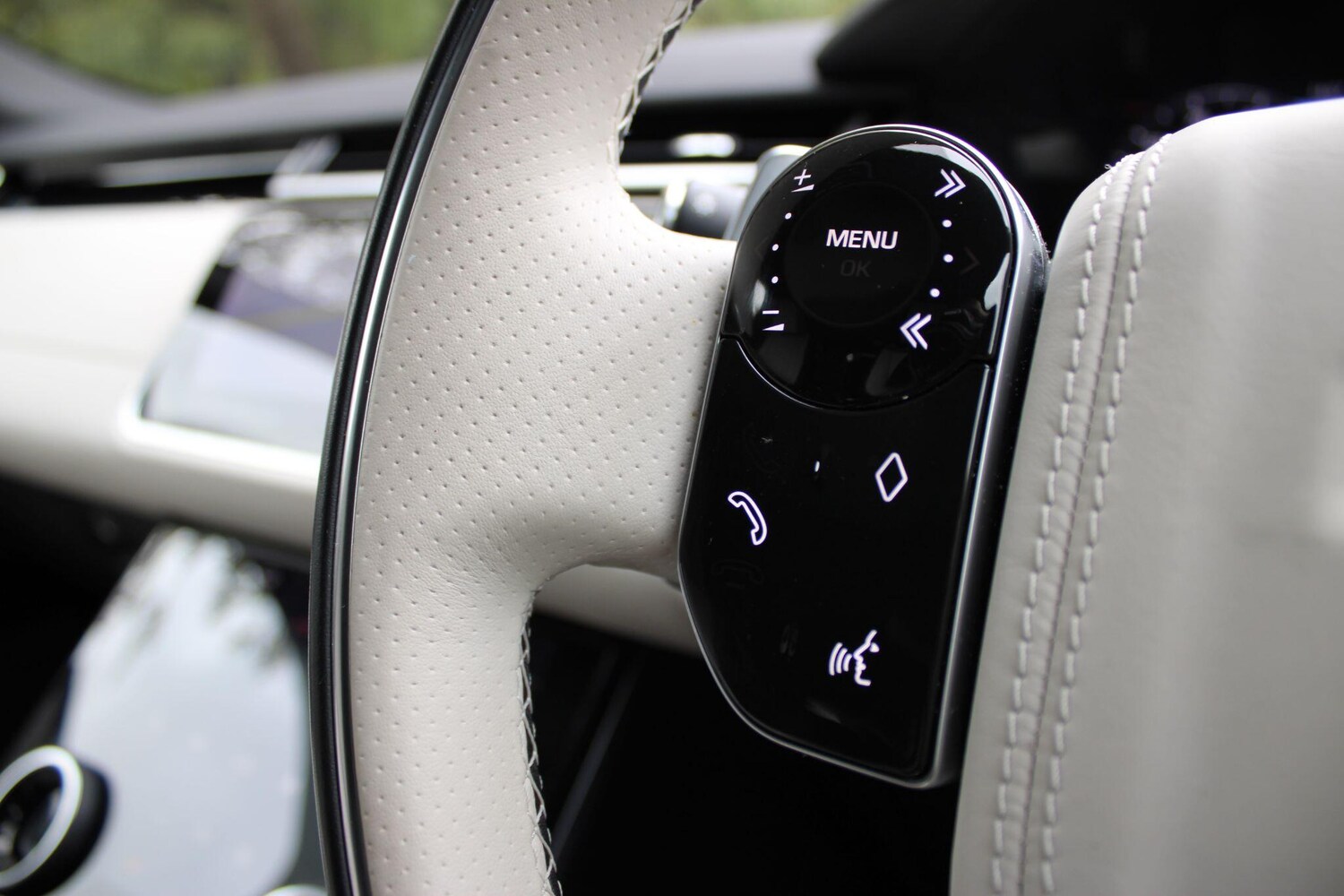 Used Land Rover Range Rover Velar 2019 for sale - 77359994: Photo 34