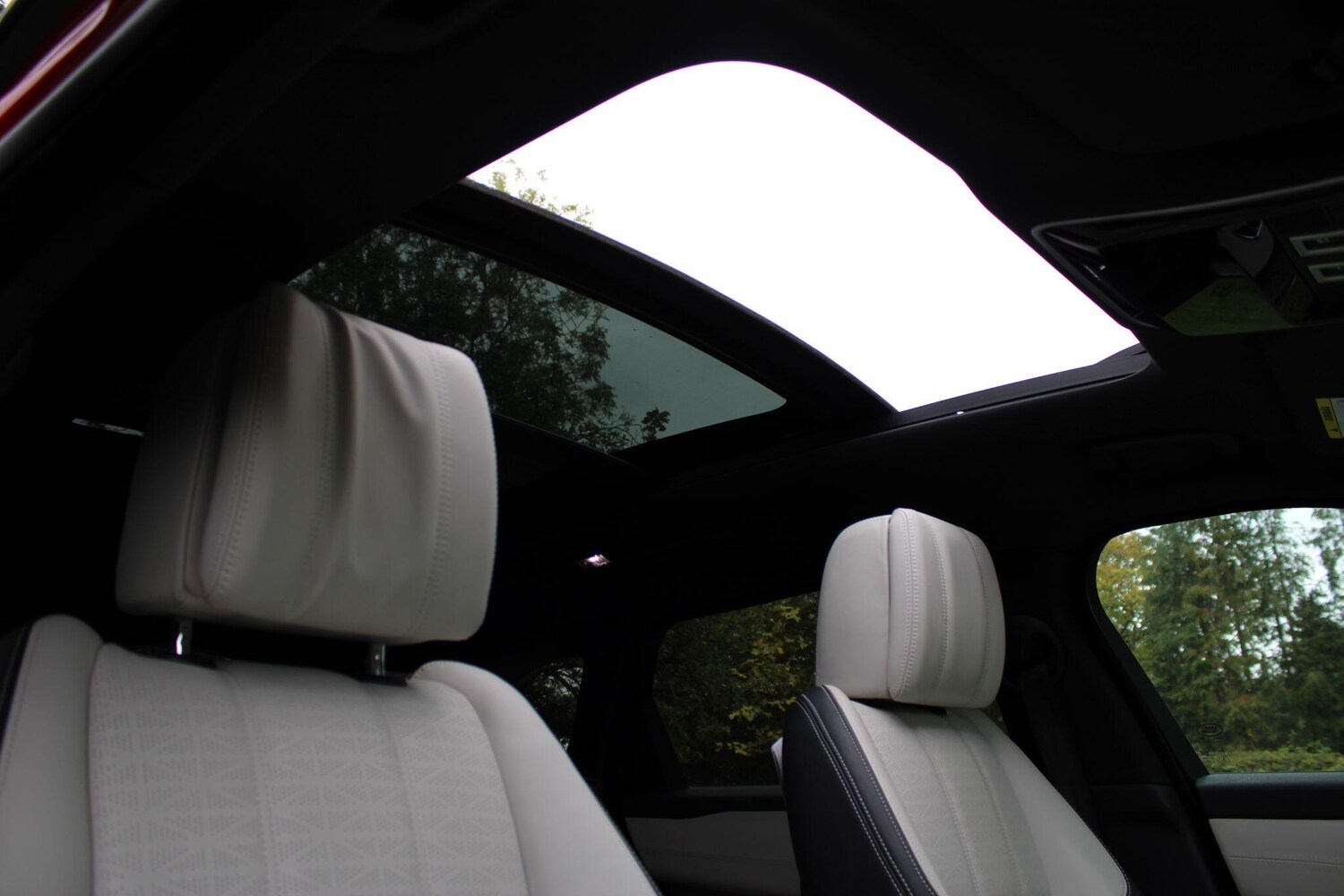 Used Land Rover Range Rover Velar 2019 for sale - 77359994: Photo 9