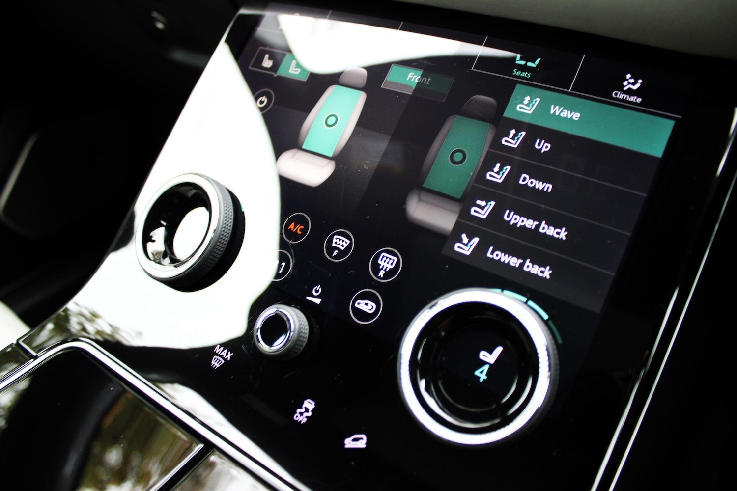 Used Land Rover Range Rover Velar 2019 for sale - 77255547: Photo 33