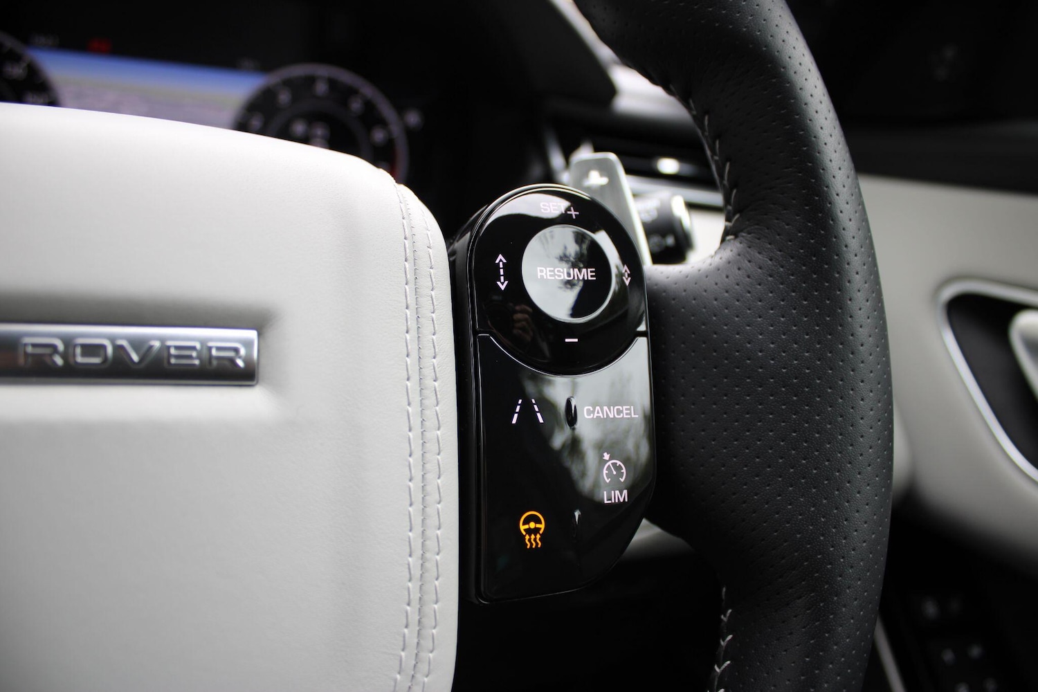 Used Land Rover Range Rover Velar 2019 for sale - 77255547: Photo 40