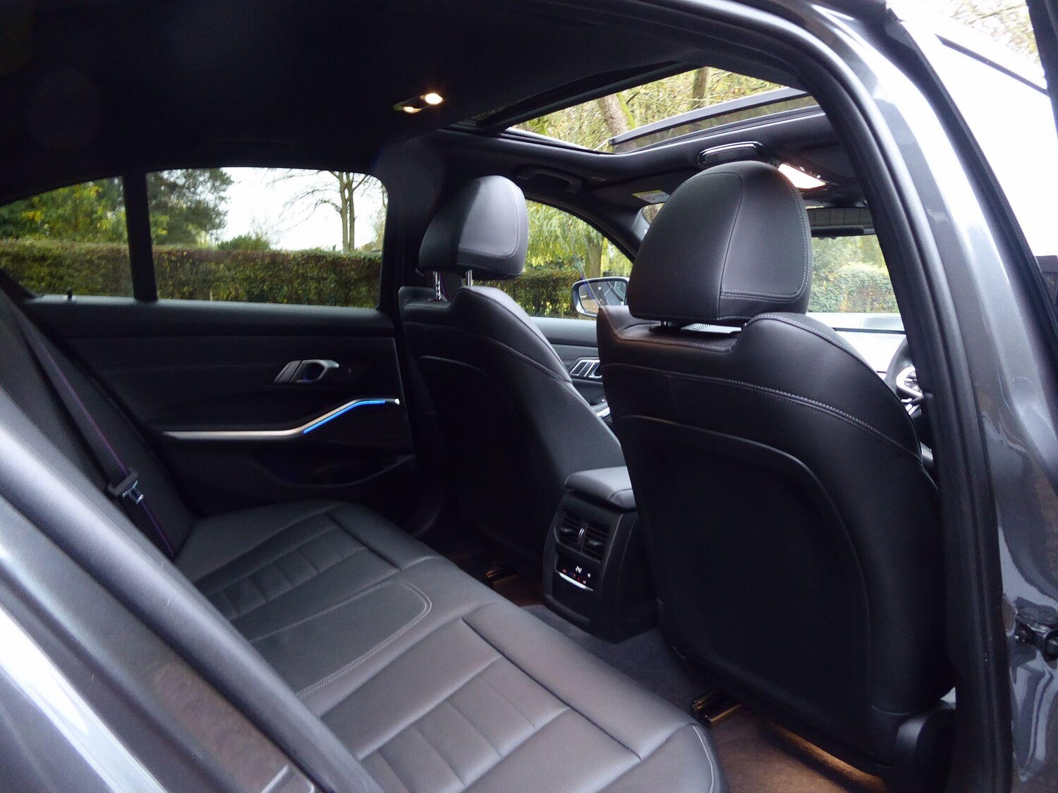 Used BMW 3 Series 2020 for sale - 77360002: Photo 12