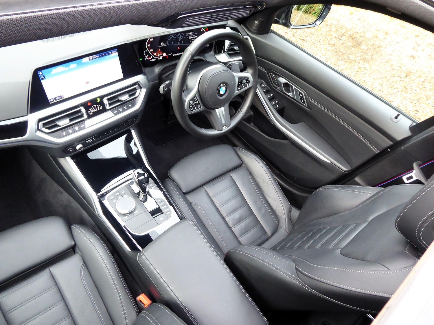 Used BMW 3 Series 2020 for sale - 77360002: Photo 2