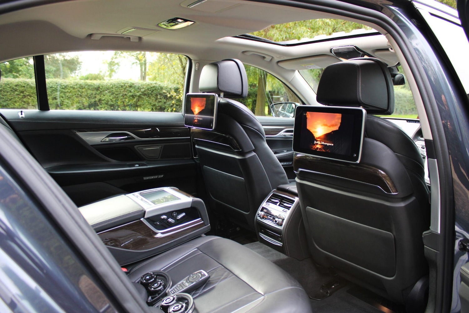 Used BMW 7 Series 2016 for sale - 77360009: Photo 2