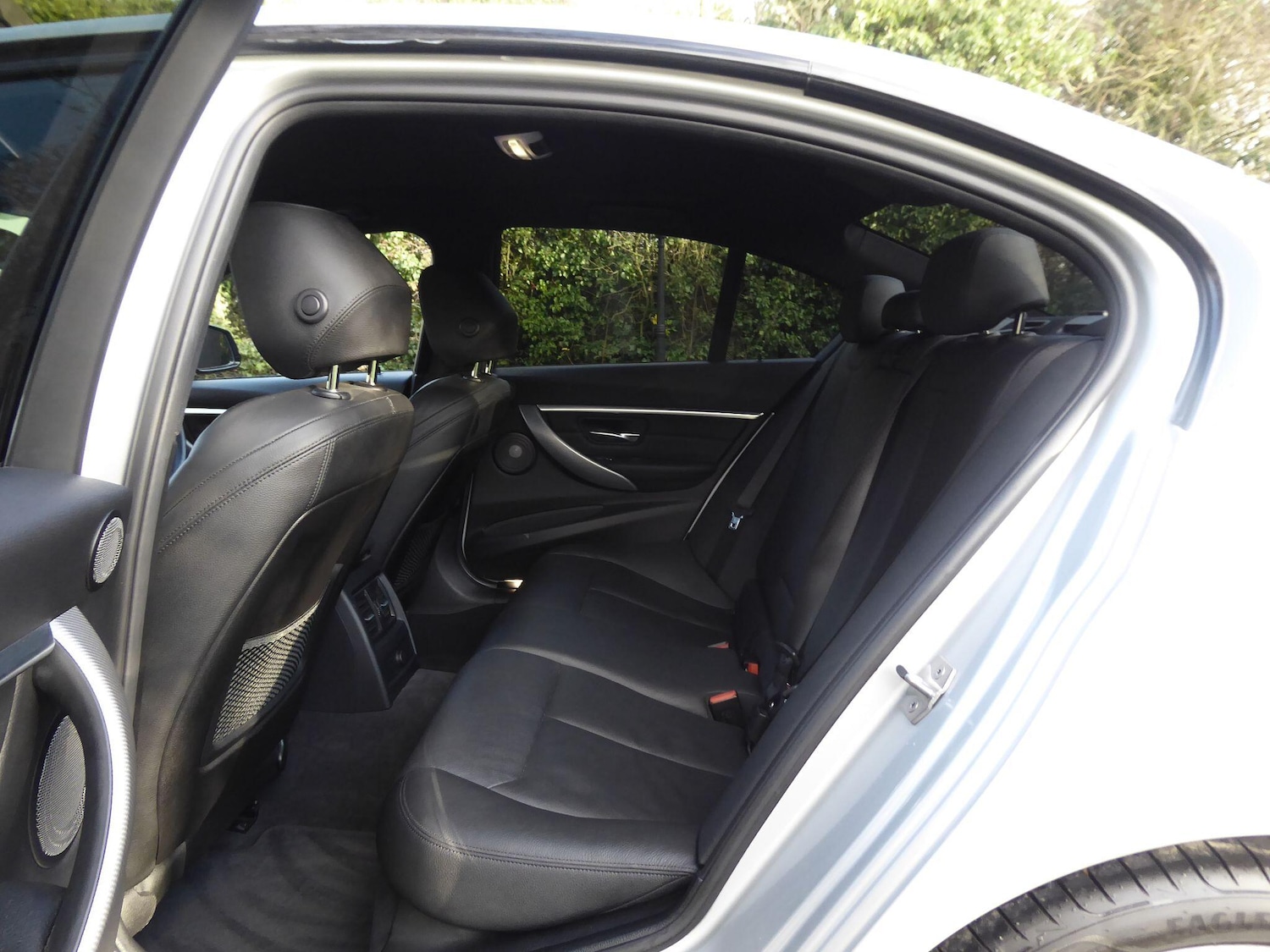 Used BMW 3 Series 2018 for sale - 77326211: Photo 15