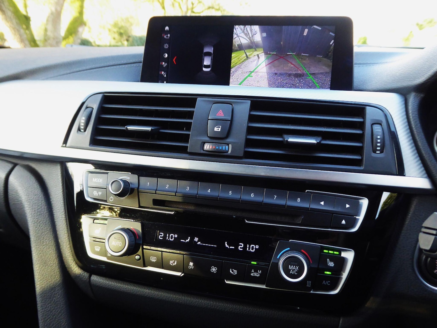 Used BMW 3 Series 2018 for sale - 77326211: Photo 3