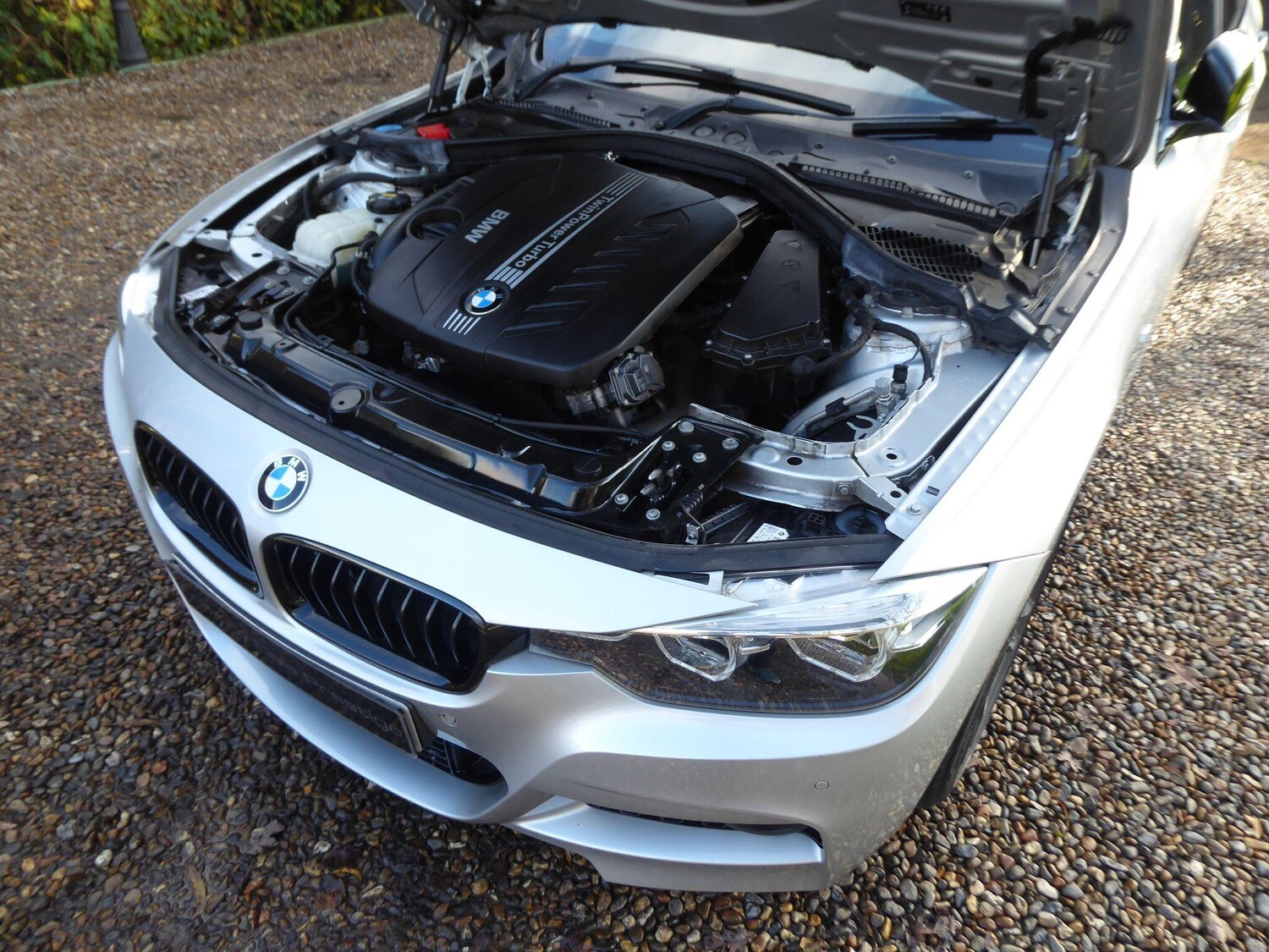 Used BMW 3 Series 2018 for sale - 77359990: Photo 38