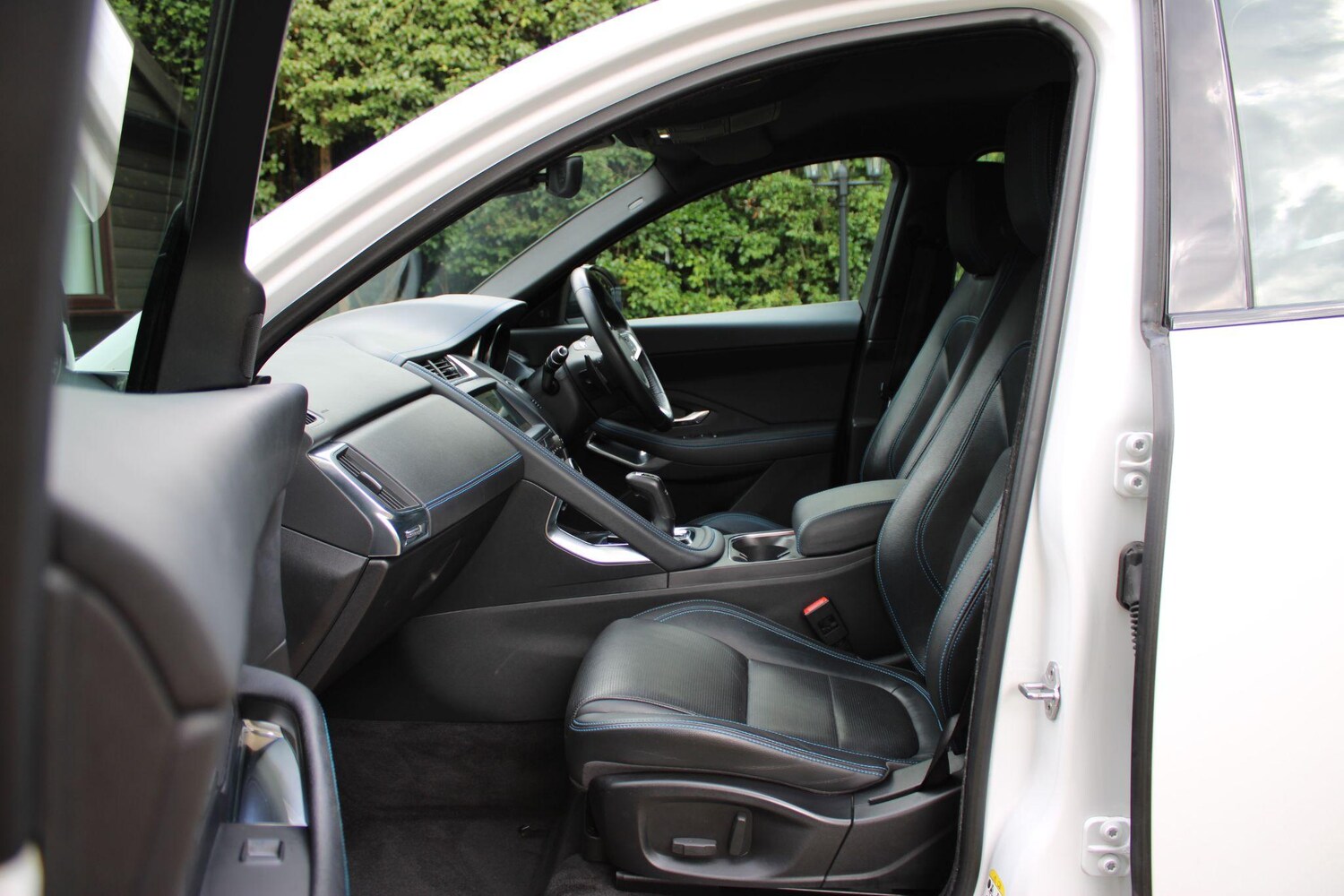 Used Jaguar E-Pace for sale - 77255519: Photo 14