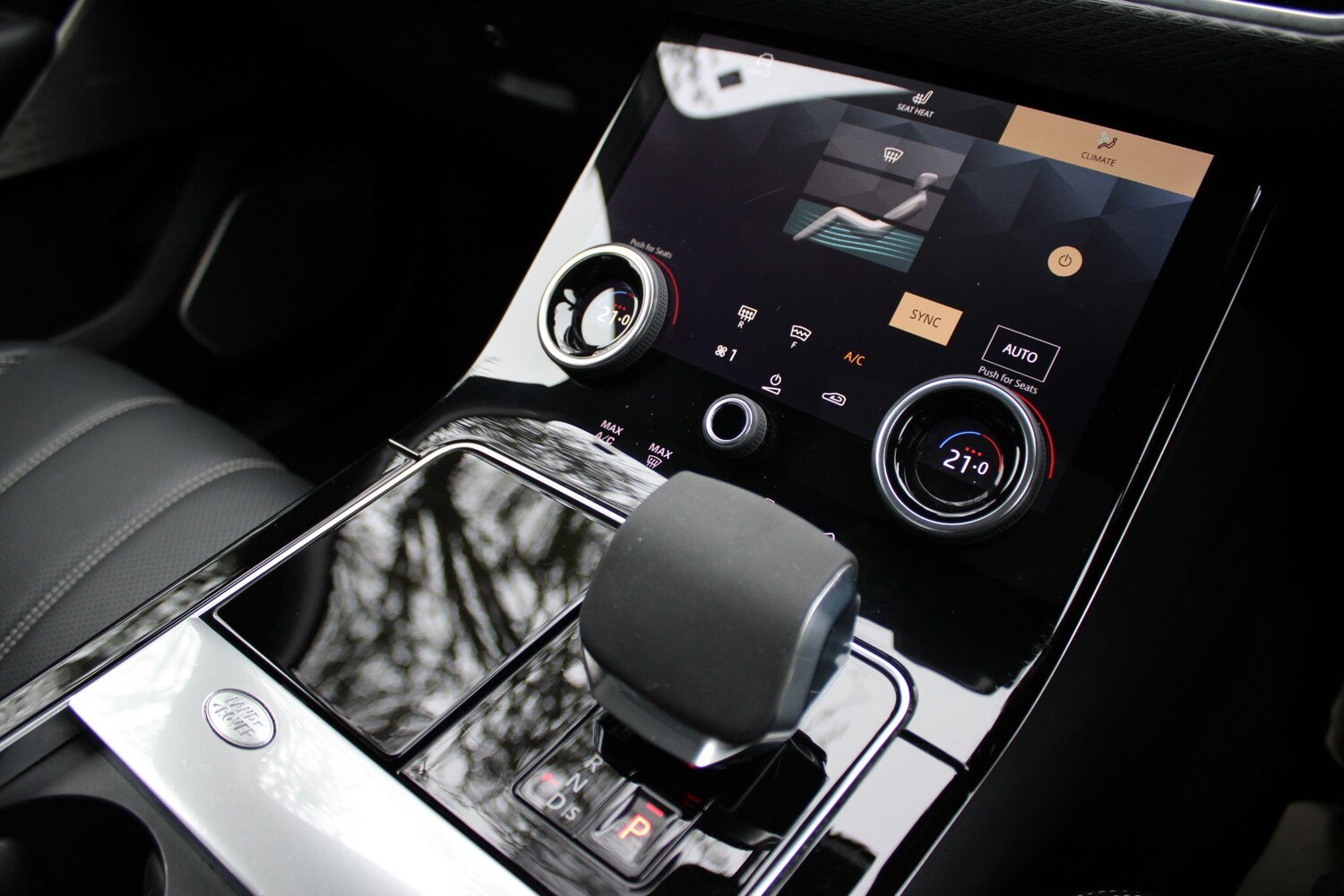 Used Land Rover Range Rover Velar 2021 for sale - 77253594: Photo 38