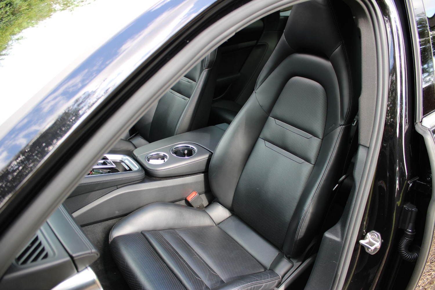 Used Porsche Panamera 2018 for sale - 77255550: Photo 19